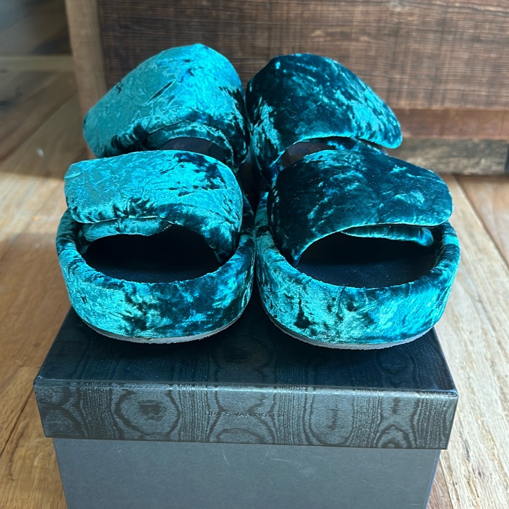 Dries Van Noten Teal Velvet Flats w/Box 9 9.5